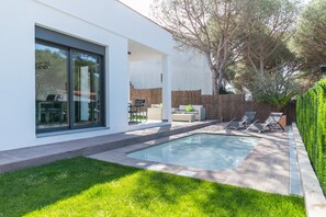 Biệt thự | Hồ bơi | Hồ bơi trong nhà, hồ bơi ngoài trời