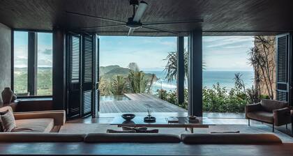 Villa Kastil Utara - 6 Bedrooms • 1 Kids Room at Tampah Hills