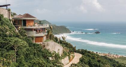 Nyrenstone Residence - 4 Bedroom Villa at Tampah Hills