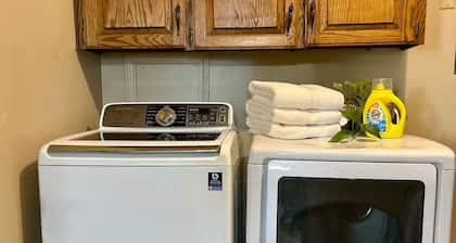 Large family home on Story Street - minutes from base