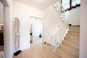 Villa | Interior - Villa in L'escala With Private Pool & Beaches (L'Escala)