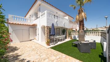 Biệt thự | Khu ẩm thực ngoài trời