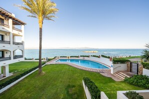 Outdoor pool - Apartment in L'escala Near Sandy Beaches (L'Escala)