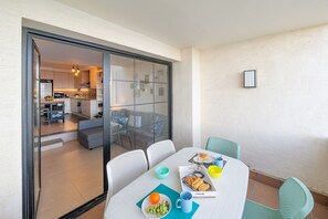 Dining - Apartment in L'escala Near Sandy Beaches (L'Escala)