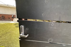 Enceinte de lâhĂ©bergement