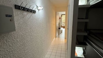 Apartment | Bahagian dalam