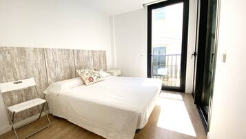 Apartament | 2 dormitoris i planxa i posts de planxar