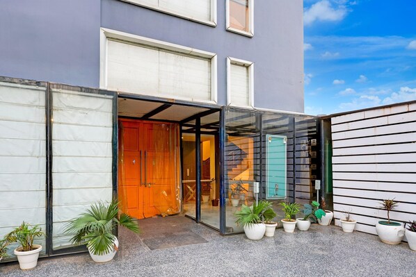 House | Reception - Elegant Stays at Sector 57 Gurgaon (Gurugram)