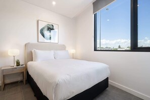 Iron/ironing board, WiFi, bed sheets - Stylish Studio Near Fremantle's Vibrant Spots (North Fremantle)