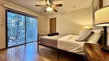 3 habitaciones, tabla de planchar con plancha y wifi gratis