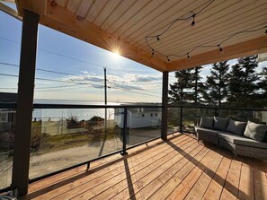 Terrace/patio - Caribou Studio with Sea View (Île-de-Lamèque)