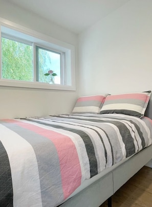 1 habitación, wifi y ropa de cama