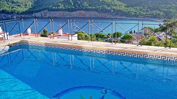 Biệt thự | Hồ bơi | Hồ bơi ngoài trời