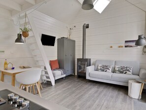 Tv och eldstad