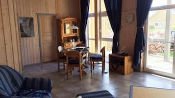 House | Dining