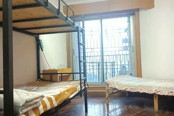 Unclassified image, 1 of 8, button - Zhainan Apartment (Shenzhen)