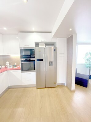 Micro-ondas, fogão, cooktop, lava-louças