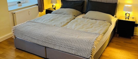 1 habitación, wifi y ropa de cama