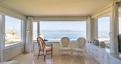 Villa in L'escala Near Platja Rec del Moli