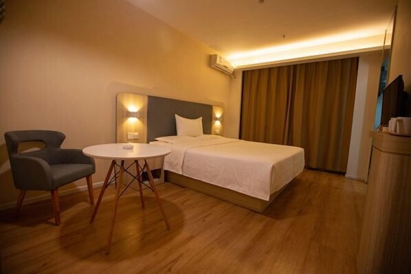 Room - Jingtie Business Hotel (Taiyuan Station Xi Square Subway Station) (Taiyuan)