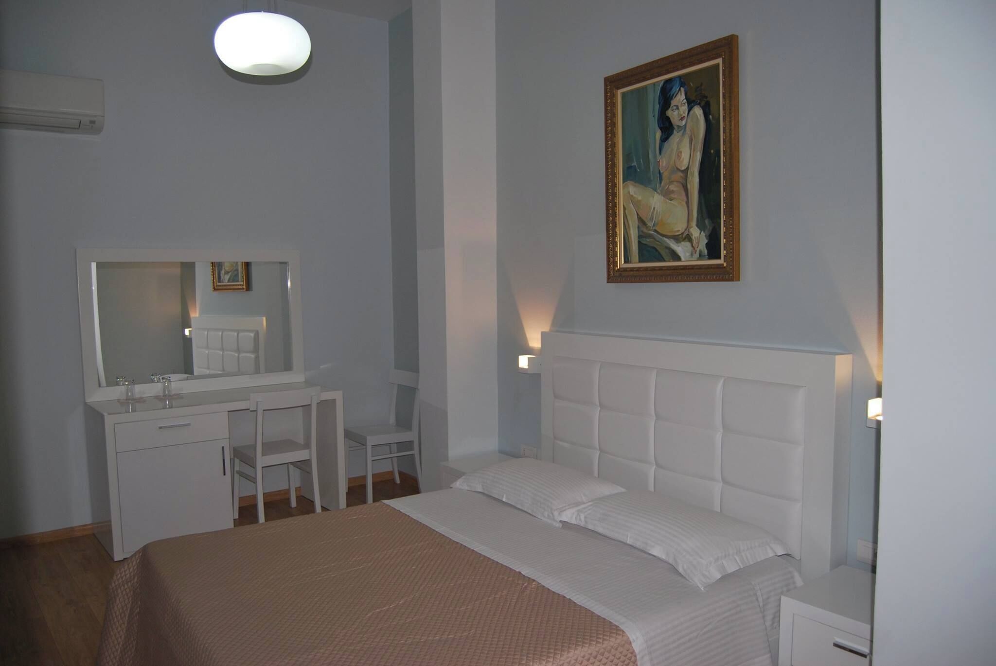 Soundproofing, iron/ironing board, free WiFi