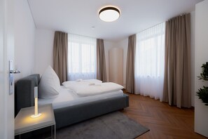 3 dormitorios, tabla de planchar con plancha, wifi gratis y ropa de cama