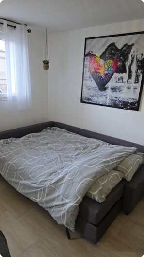 1 Schlafzimmer, Bügeleisen/Bügelbrett, Reisekinderbett, kostenloses WLAN