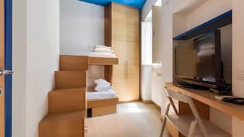 2 chambres, fer et planche Ă  repasser, accĂšs Internet, draps fournis