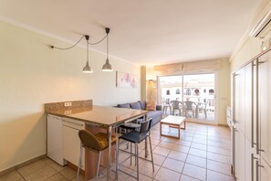 Dining - Apartment Near Riells Beach With Sea Views (L'Escala)