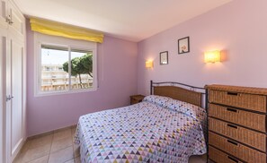 2 bedrooms, iron/ironing board - Apartment Near Riells Beach With Sea Views (L'Escala)