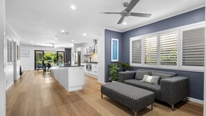 Interior - 5 Pennant Court Peregian Springs (Peregian Springs)