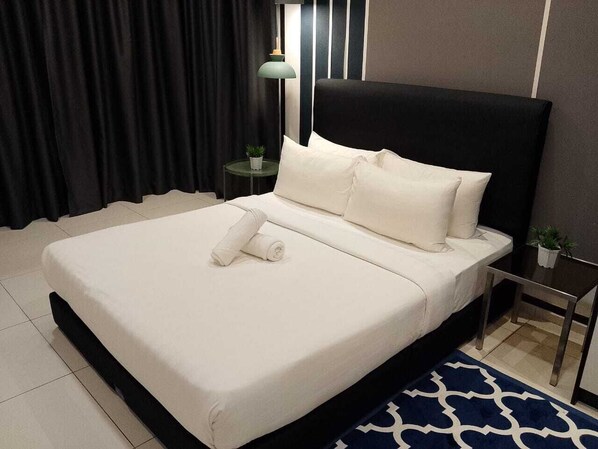 1 bedroom, iron/ironing board, WiFi, bed sheets