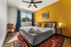 8 bedrooms, desk, iron/ironing board, travel cot