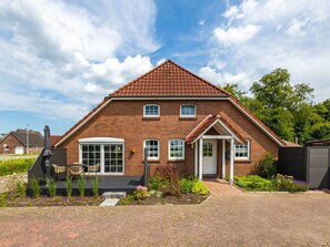House | Exterior
