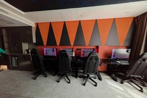 Room - Shilong Express Hotel (Korla)