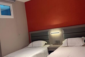 Room - Shilong Express Hotel (Korla)