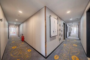 Unclassified image, 3 of 15, button - Mini Season Hotel (Shanghai Capitalong Dreams Yuanzhuang Park) (Shanghai)