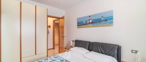 2 Schlafzimmer, Internetzugang, Bettwäsche