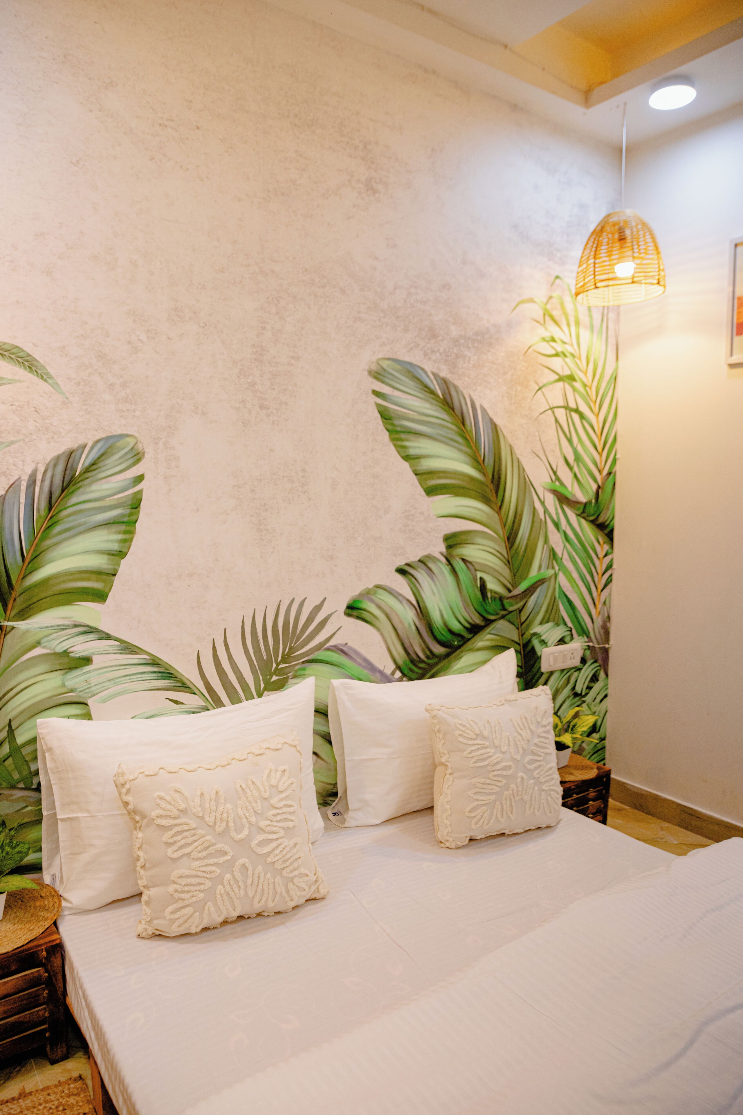 3 bedrooms, WiFi, bed sheets