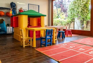Apartment | Children’s area