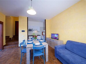 Apartment | Living room