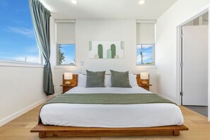 3 Schlafzimmer, Schreibtisch, Bügeleisen/Bügelbrett, kostenloses WLAN