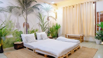 3 bedrooms, WiFi, bed sheets