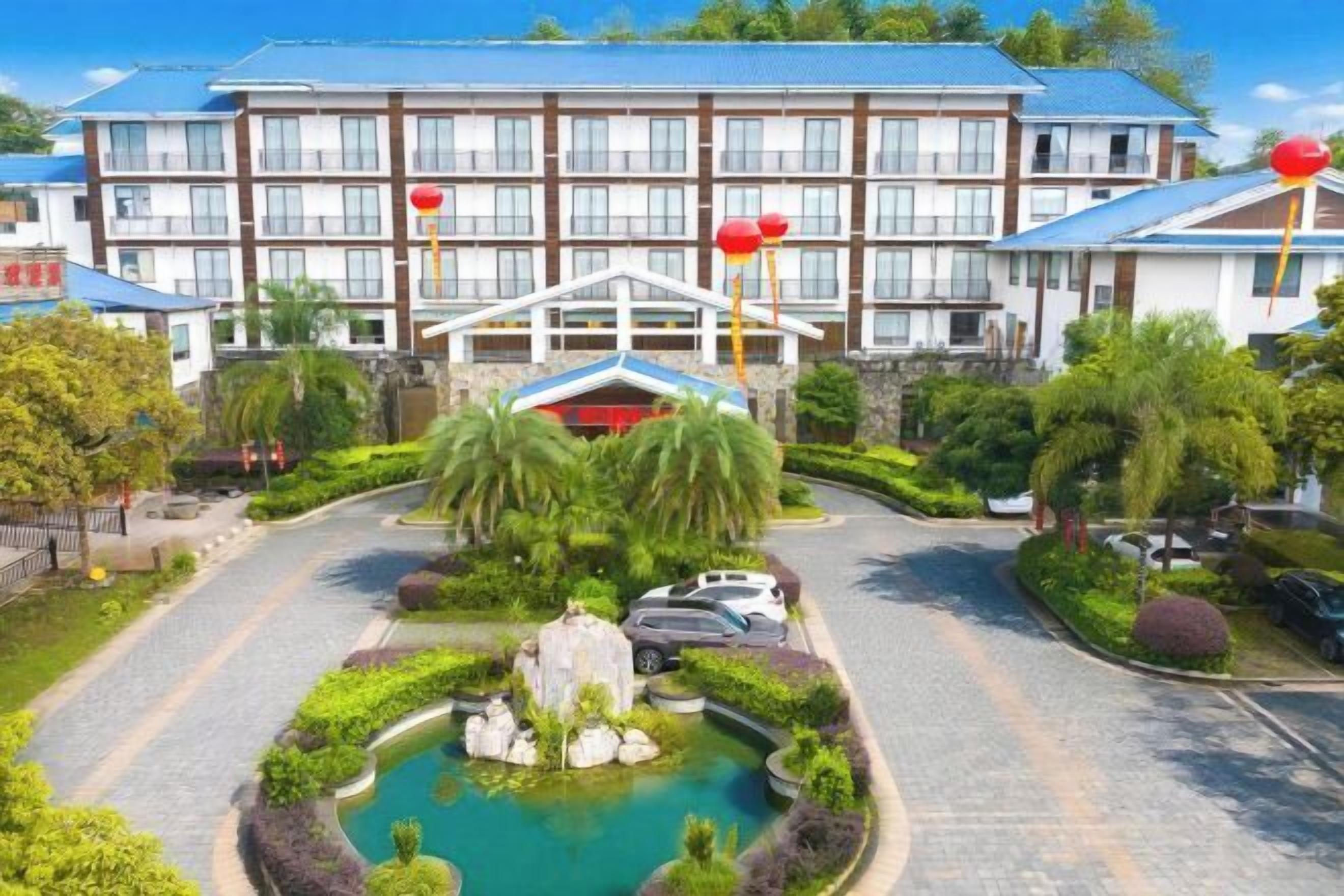 المنشأة من الخارج