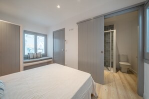 Apartment | 2 bedrooms, iron/ironing board - Apartment in L'escala With Pool Near Beaches (L'Escala)