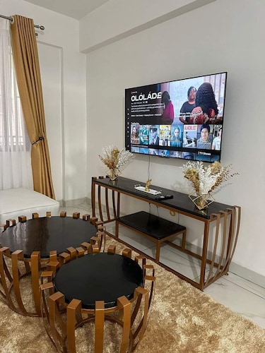 Lux Suites Narayan Apartments Kisumu