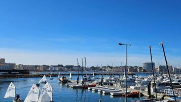 Apartament | Vista des de l'allotjament