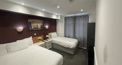 The Sneyd Arms Hotel