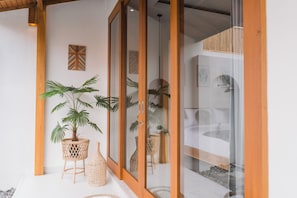 Exterior - Villa Niji - 3BR Villa with Pool Seseh (Munggu)