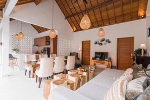 Classic Villa, 3 Bedrooms, Private Pool | Living room - Villa Niji - 3BR Villa with Pool Seseh (Munggu)